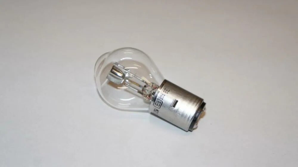 Лампа 12v35/35w 20d. Лампа головного света (галоген) 35/35w d20 tw (bulb) 80002b20t000. Лампа d 20. Лампа галогеновая 6v/20w g4. Лампа s1 12v 25/25w moto original ba20d.