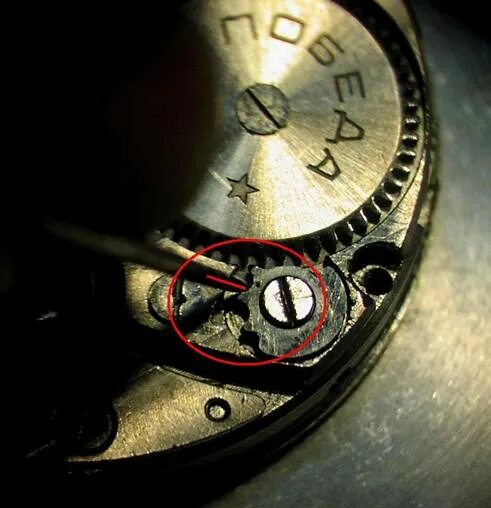 Как снять крышку на механических часах Watch drawing, Clock art, Clock repair