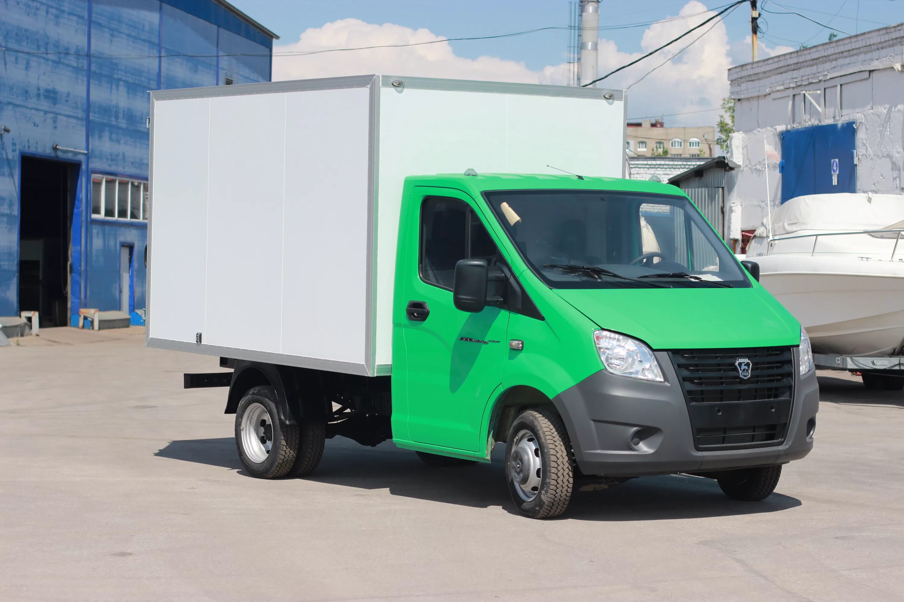 Газель некст будка 3 метра. 3302 изотермический фургон 3 метра. Газель 3302 изотермический фургон. Газ газель 3302 тентованная. Газель фургон работа.