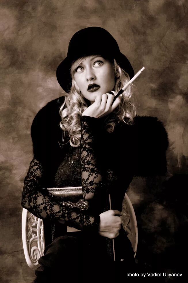 лариса борисенко бурьен. мадемуазель бурьен война и мир 2016. амели бурьен. заурядная мамзель. картинка мамзель.