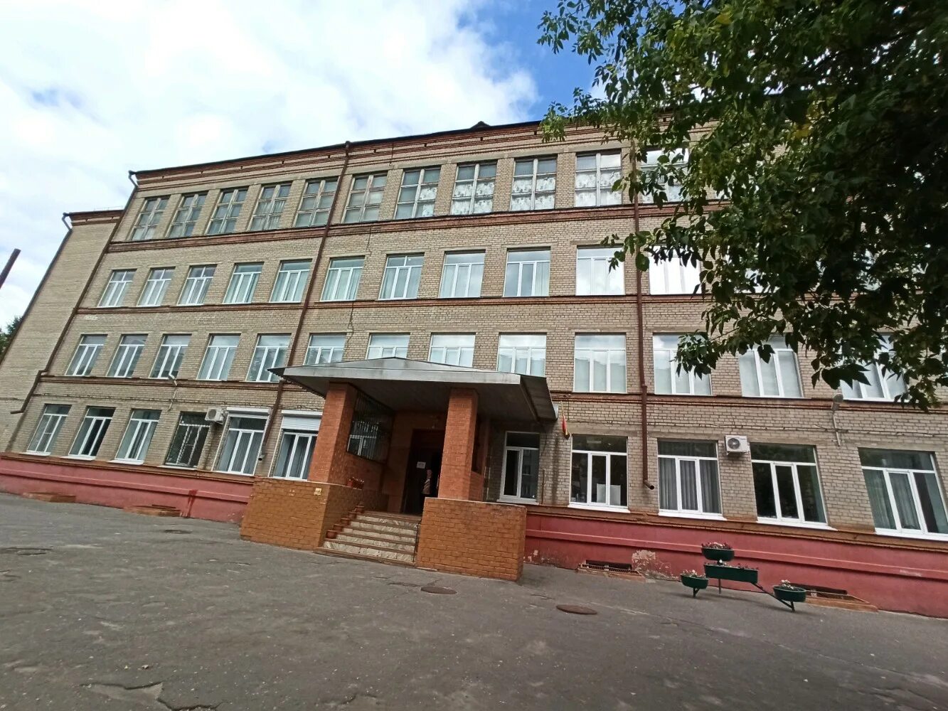 школа 48 астрахань. школа 102 волгоград. мбоу сош №48 г воронеж сайт. моу сош 48 ворошиловского района волгограда. волгоград ворошиловский район школа.