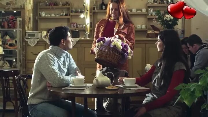 Кобяков как кружит. Кобяков как кружит. Кобяков как кружит. Кобяков кружит голову. Как кружит голову любовь песня.