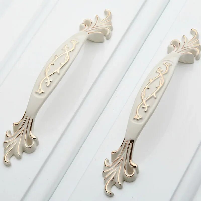 Ручки в классическом стиле. Ручки для классической кухни. Ручки для кухни. Качественные мебельные ручки. 4/128/w.