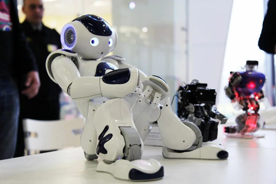 Выставка роботов пермь 2025. Выставка роботов. выставка робототехники. город роботов. робототехника будущего.