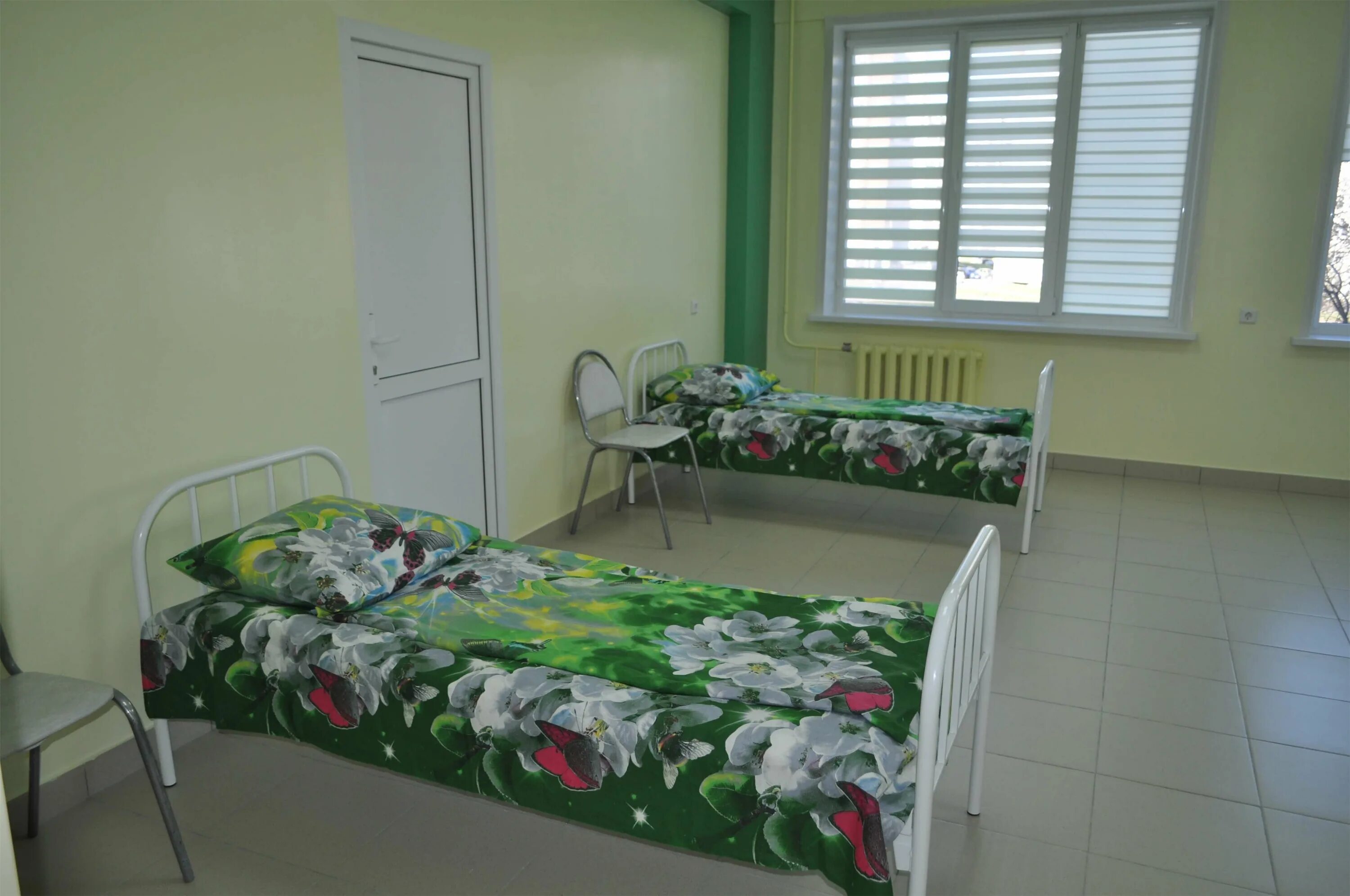 Центральная больница чебоксарского района. Центральная городская больница чувашии ленина 12. Поликлиника 5 чебоксары. Комсомольская црб чувашия. Санаторий жемчужина чувашии чебоксары.