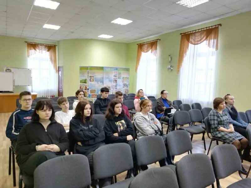 слуцкий колледж фотографии. слуцк училище слуцкое. слуцкое духовное училище. слуцкий государственный колледж. можайск 10 военный городок.