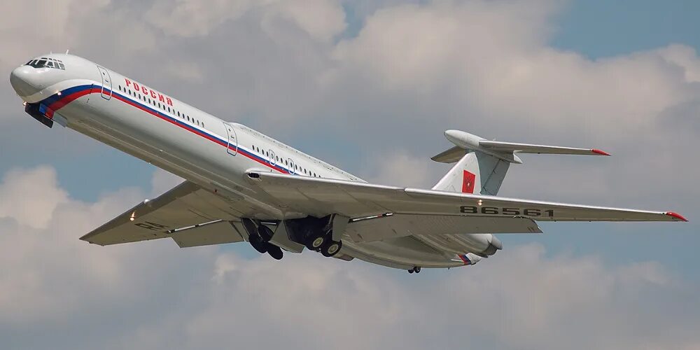 Самолет 4 россии. Ил-62м. Ил 62. Ил-62 пассажирский самолёт. Ильюшин ил 62м.