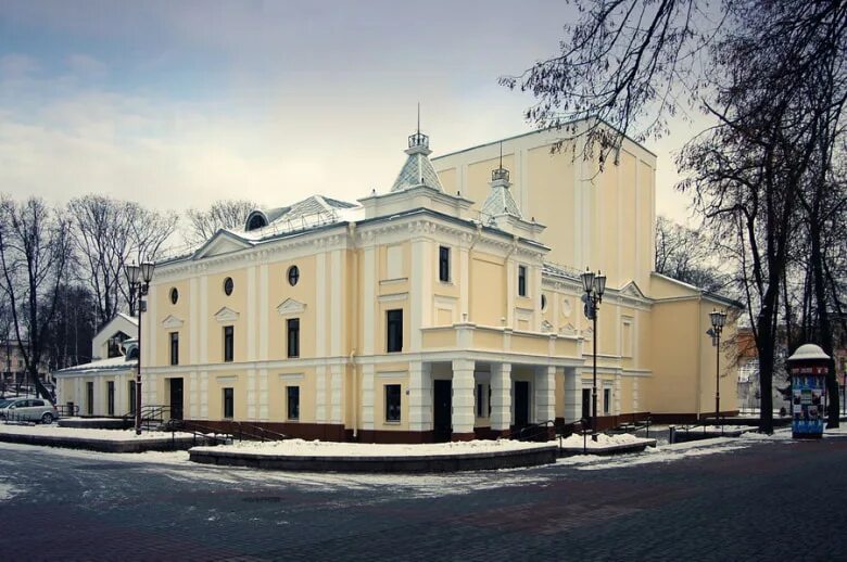 Гродненский областной театр кукол. Театр кукол в гродно фото. Гродненский областной театр. Театр кукол в гродно фото. Гродно театр кукол.