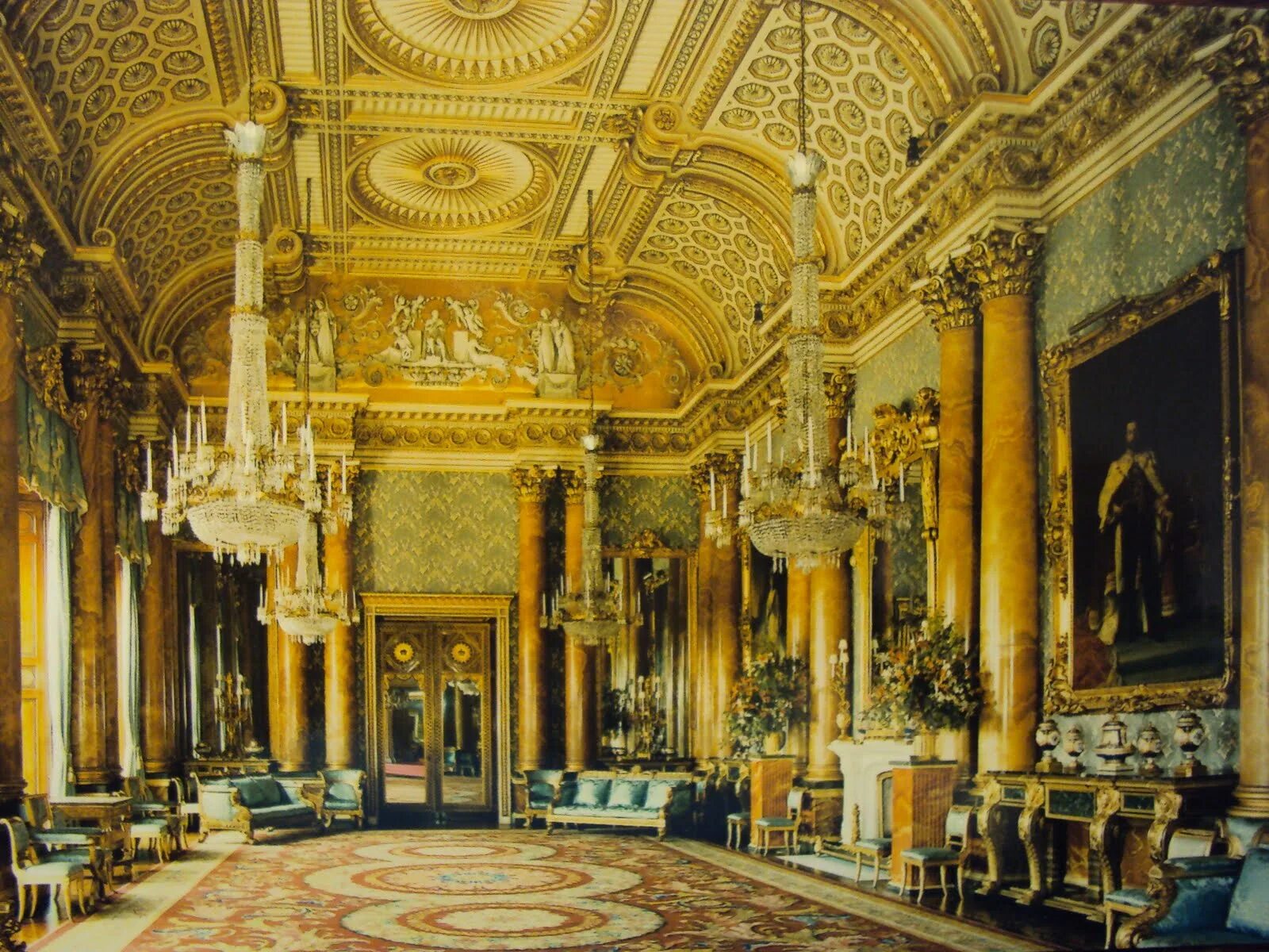 Букингемский дворец. Виндзорский дворец внутри. Букингемский дворец кабинет королевы. Букингемский дворец в Лондоне внутри.