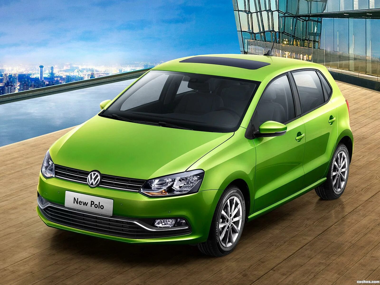 Фольксваген купить челны. Фольксваген Polo. VW Polo 2014. Volkswagen Polo VW. Volkswagen Polo зеленый.