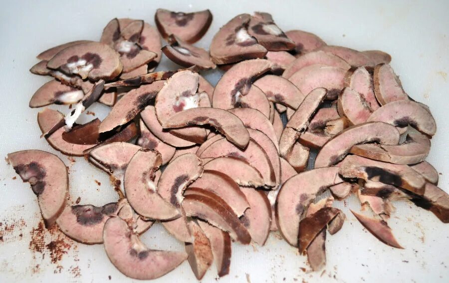 Почки свиные жареные с луком на сковороде. Приготовление свиных почек. Приготовление свиных почек. Приготовление свиных почек. Приготовление почек свиных.