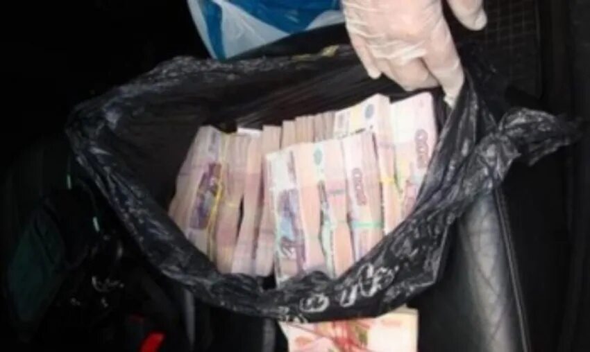 Контрабанда ук 200.1. Контрабанда денег. контрабанда наличных денежных средств. контрабанда денег через границу. провоз денег через границу.