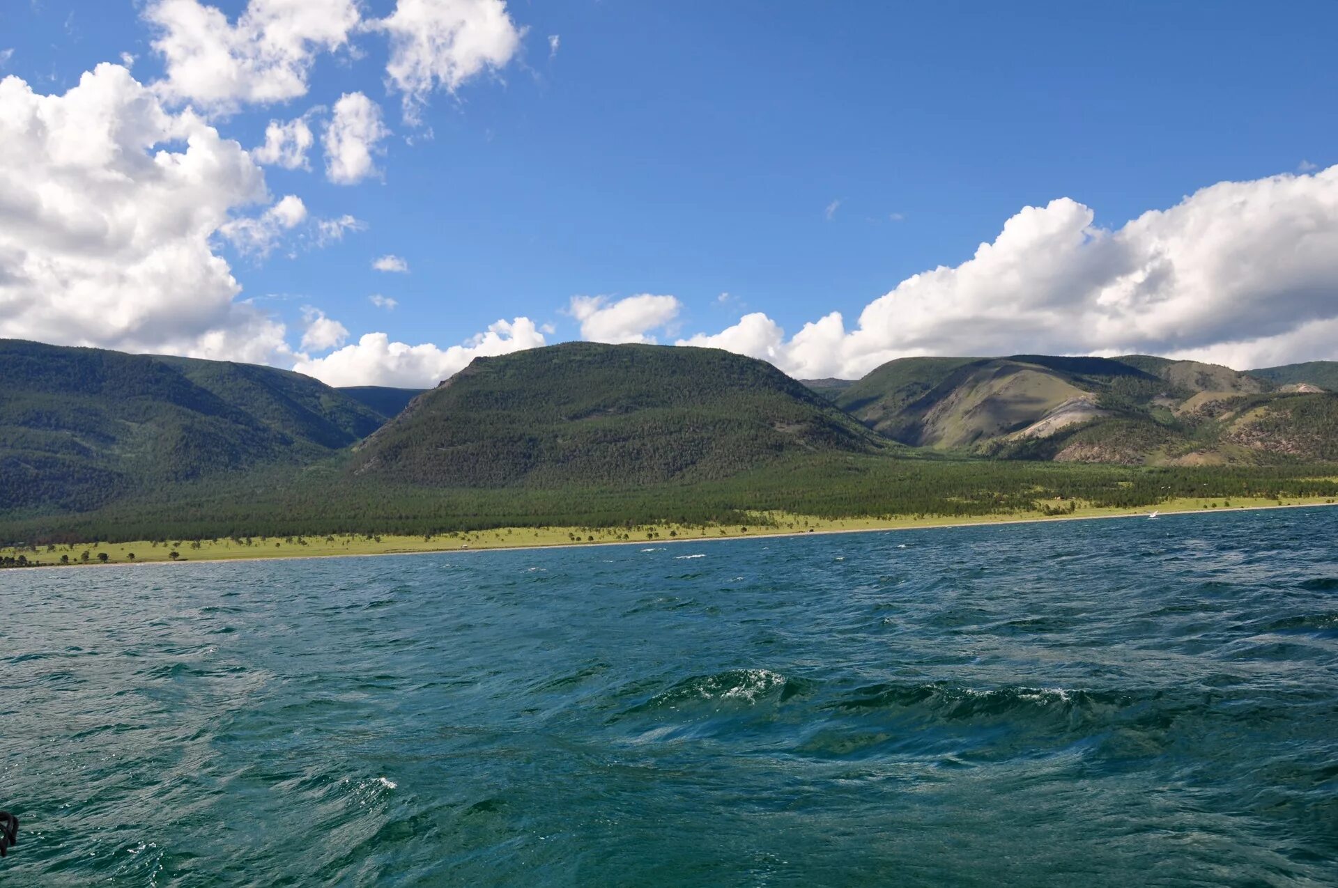 Юго запад байкала. Байкал слюданская губа. Горы хамар дабан. Юго запад байкала. Юго запад байкала.