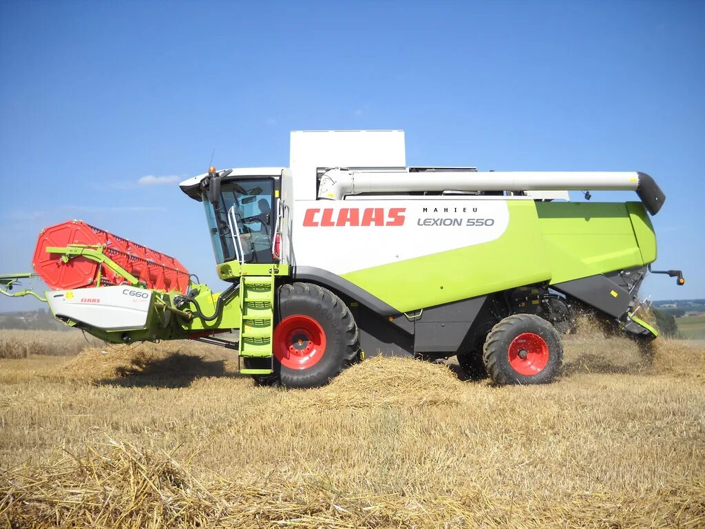 Лексион 550. Комбайн Люксион 550 габариты. Lexion 600.