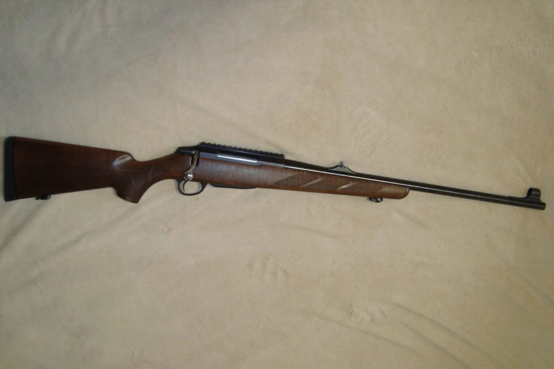 Тикка т3 варминт 308. Тикка т3 варминт 308. Tikka 308 win. Тикка т3 батю лайт. Карабин тикка т3 308 win.