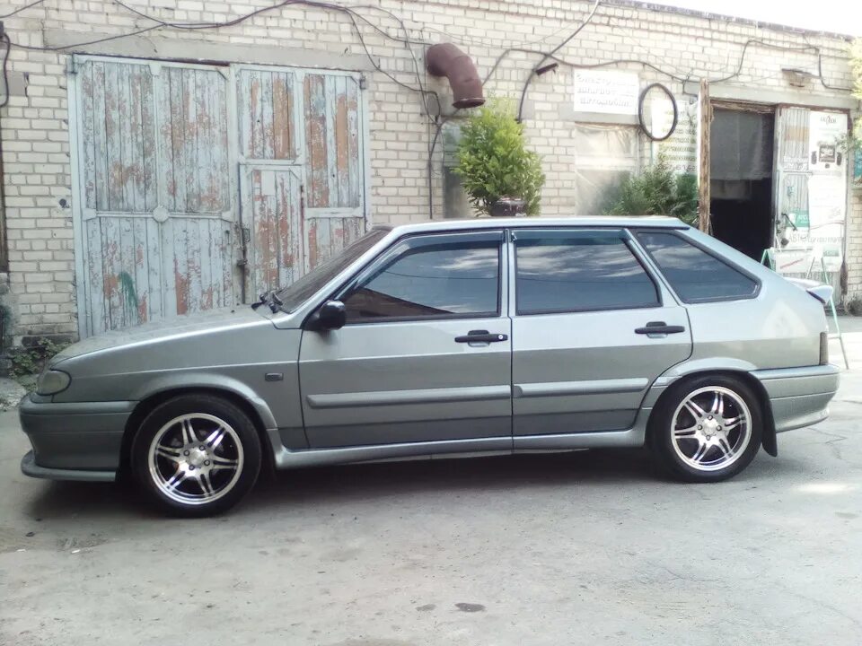 Занизил машину, -50 по кругу - Lada 2114, 1,5 л, 2005 года тюнинг DRIVE2