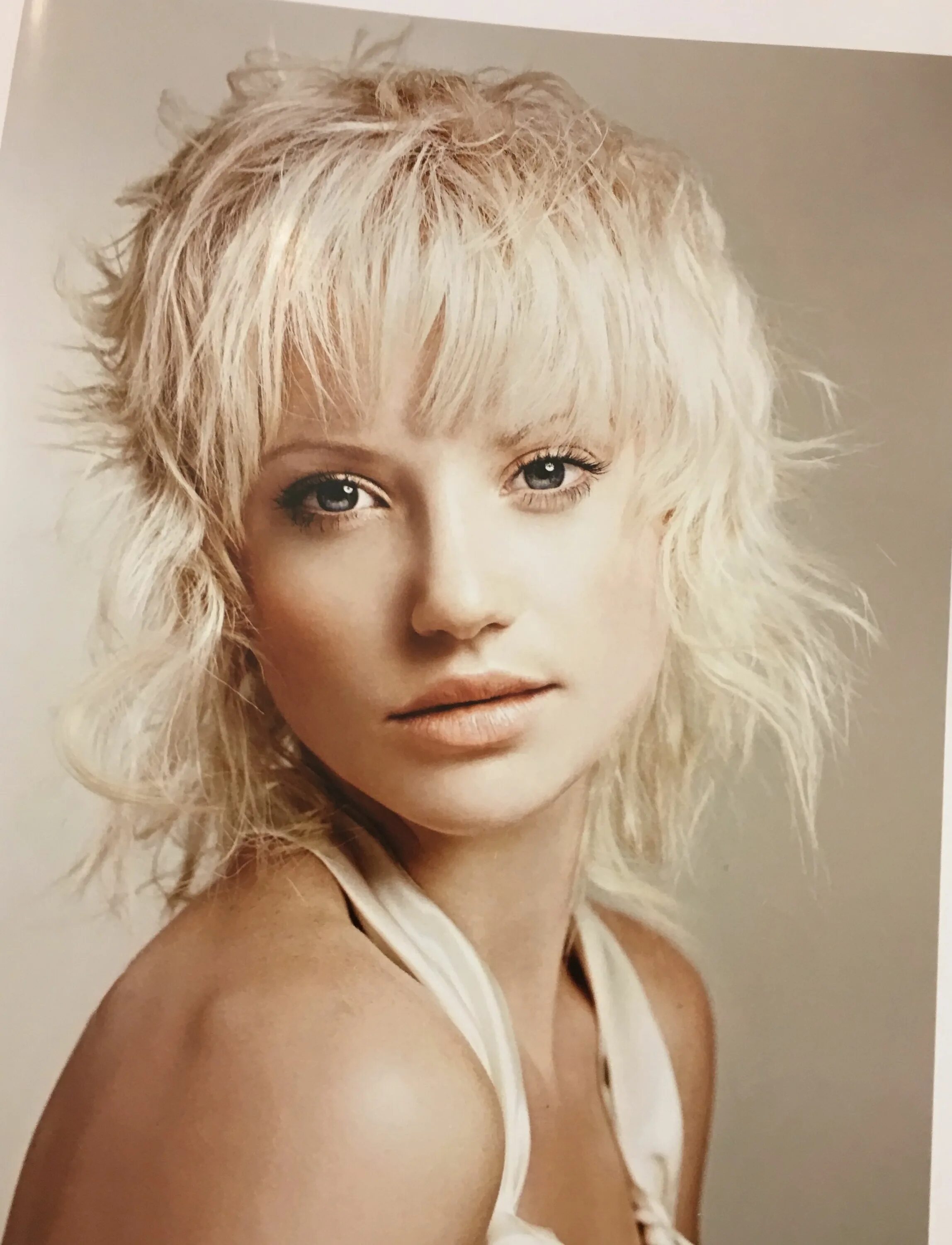 Волчица на короткие волосы. Стрижка гаврош 2018. Волчица на короткие волосы. Волчица на короткие волосы. Стрижка шегги на короткие волосы.