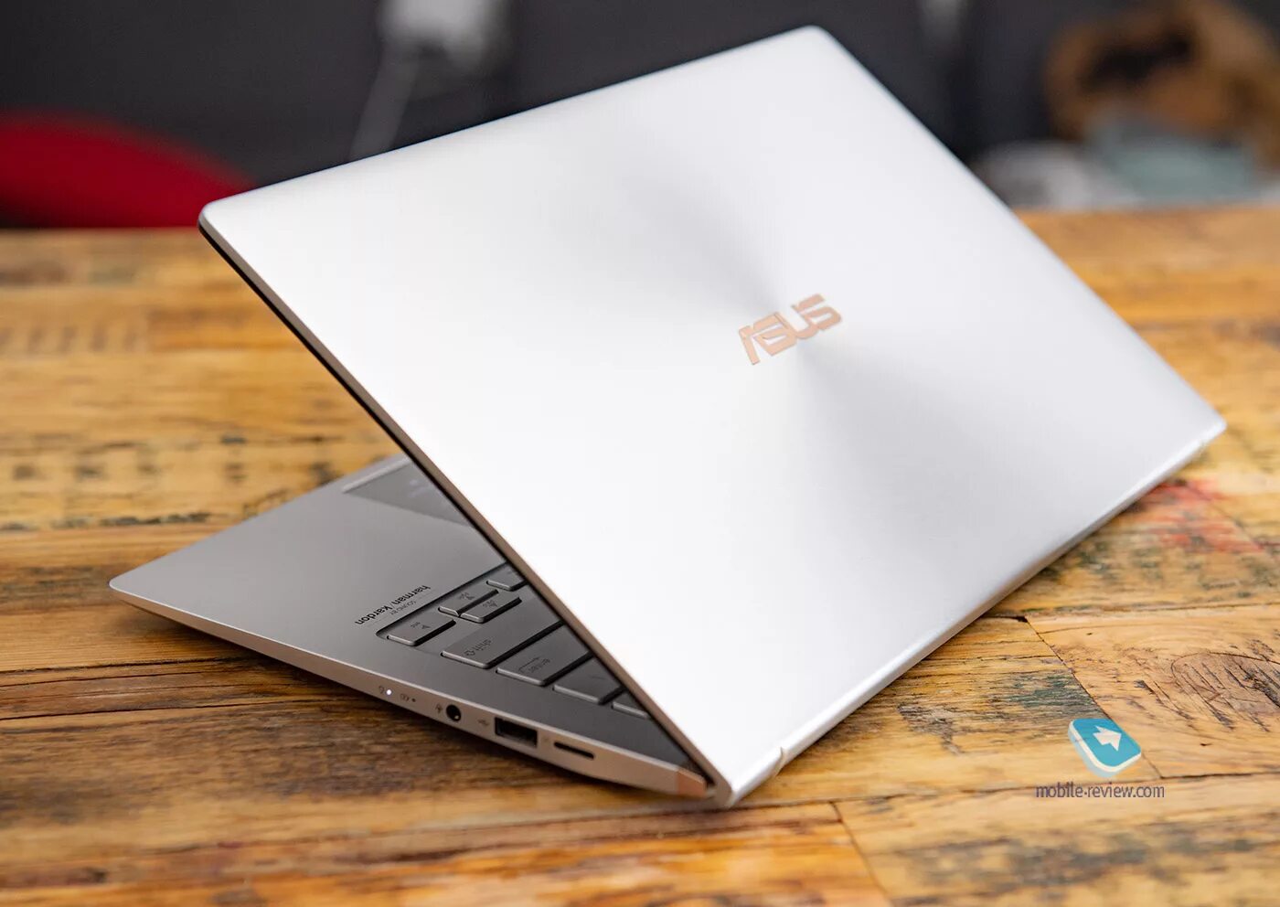 Asus zenbook ultra 7. ASUS ZENBOOK 14. ASUS um 433. ASUS ZENBOOK um433. Lenovo ZENBOOK 14.