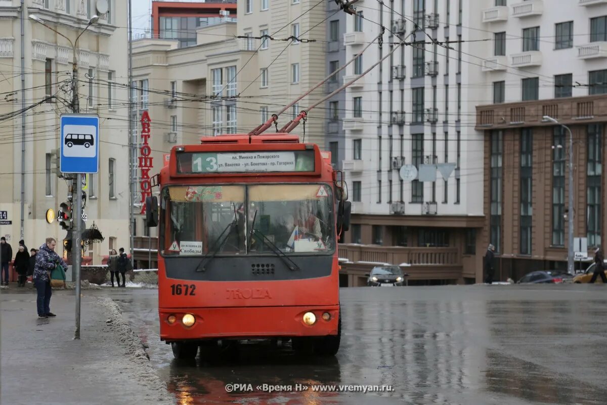 Троллейбус 40 изменение. Нижегородский троллейбус. Троллейбус 13 Нижний Новгород. Троллейбус Нижтролл. Новые троллейбусы в Нижнем Новгороде.