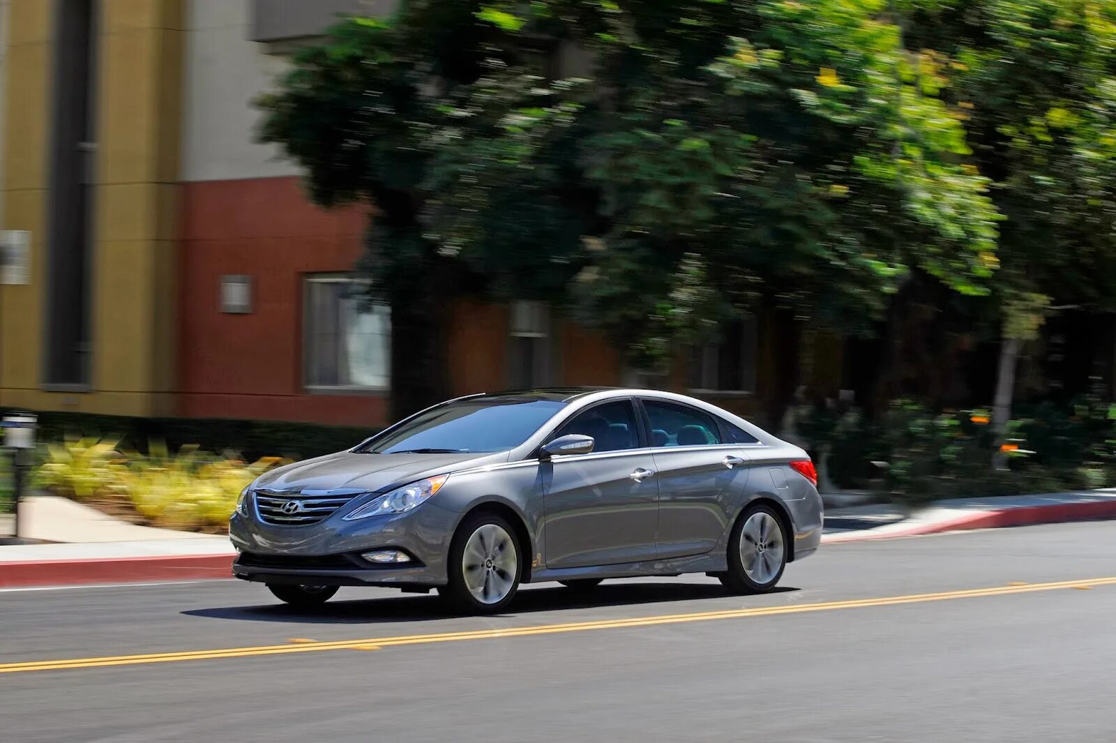 Соната 2014. Hyundai sonata 2014. hyundai sonata vi. хендай соната 2014 фото. hyundai sonata 2014 седан с боку.