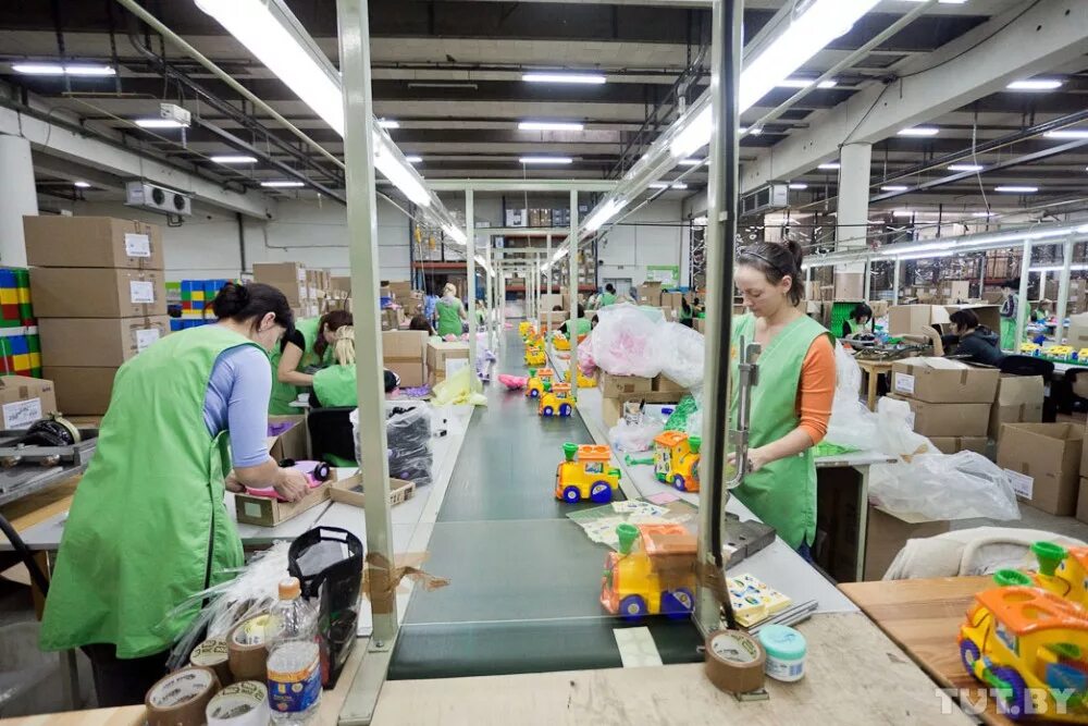 омский приборостроительный завод. гулливер ульяновск сотрудники. работа мир отзывы сотрудников. работа мир отзывы сотрудников. распределительный центр пятерочка сотрудники.