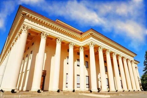 Театр город