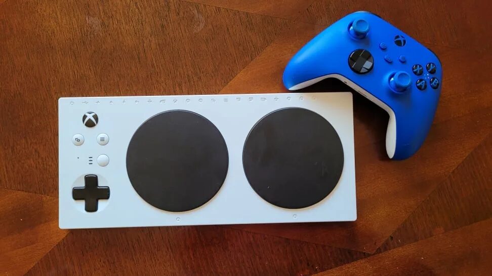 Adaptive controller. Xbox adaptive controller. microsoft xbox adaptive controller. адаптивный контроллер xbox.