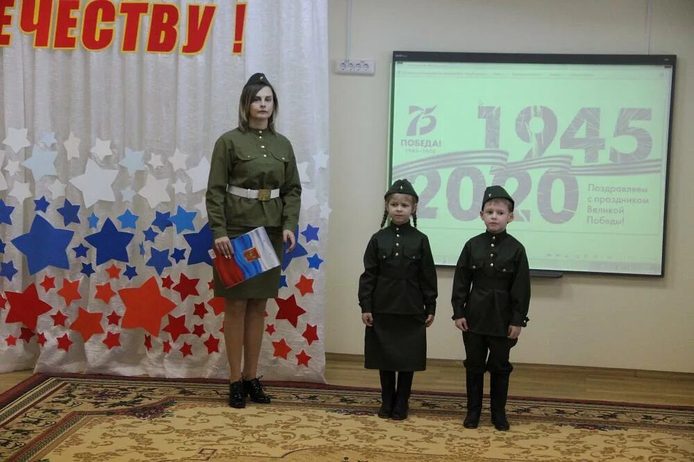 Месячник патриотизма в школе фотозоны. Оформление сцены к месячнику оборонно массовой работы. Оборонно массовые мероприятия. Открытие патриотического месячника. Месячник оборонно-массовой и военно- патриотической работы.