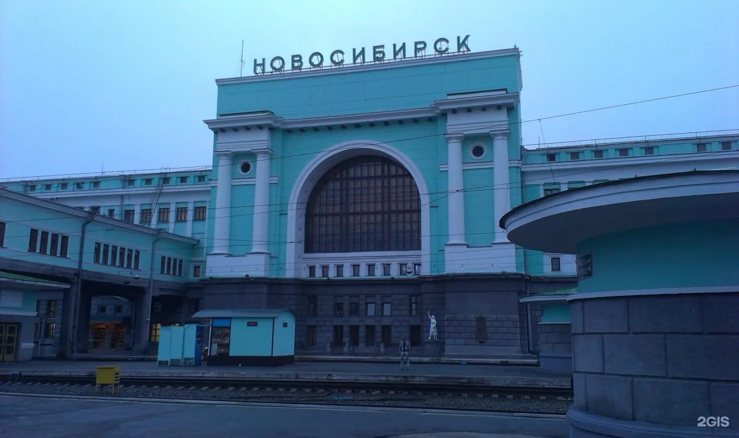 Сайт вокзала новосибирск. Ж/Д вокзал Новосибирск. Станция Новосибирск-главный, Новосибирск. ЖД вокзал Новосибирск главный. Г Новосибирск ЖД вокзал главный.