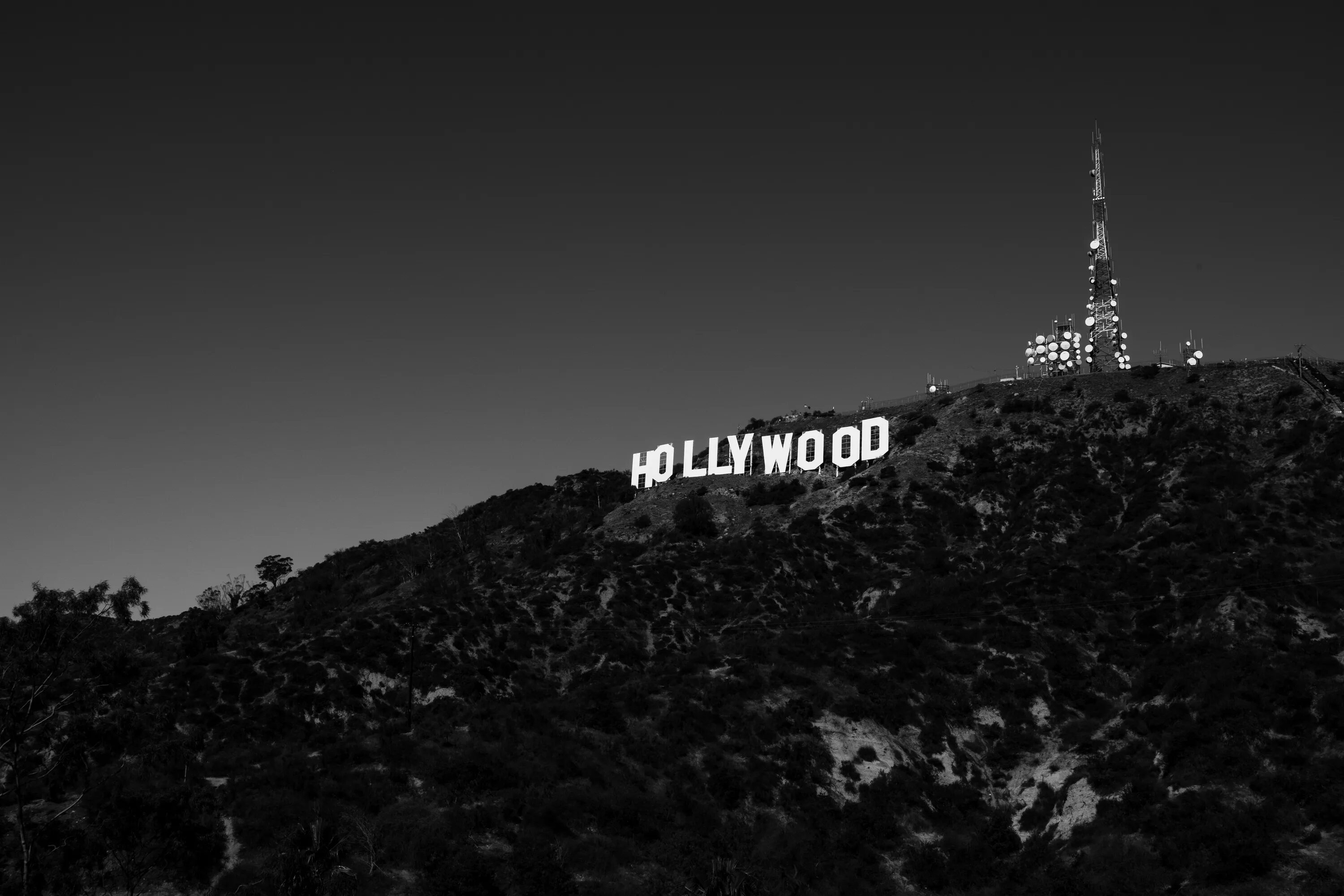 Галивуд. Лос Анджелес холмы. Лос Анджелес Голливуд. Лос Лос Анджелес Голливуд надпись. Лос Анджелес Голливуд ночью.