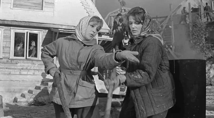 Девчата картошка. Девчата румянцева тося. девчата 1961 тося. тося кислицына в девчатах. фильм девчата тося кислицына.