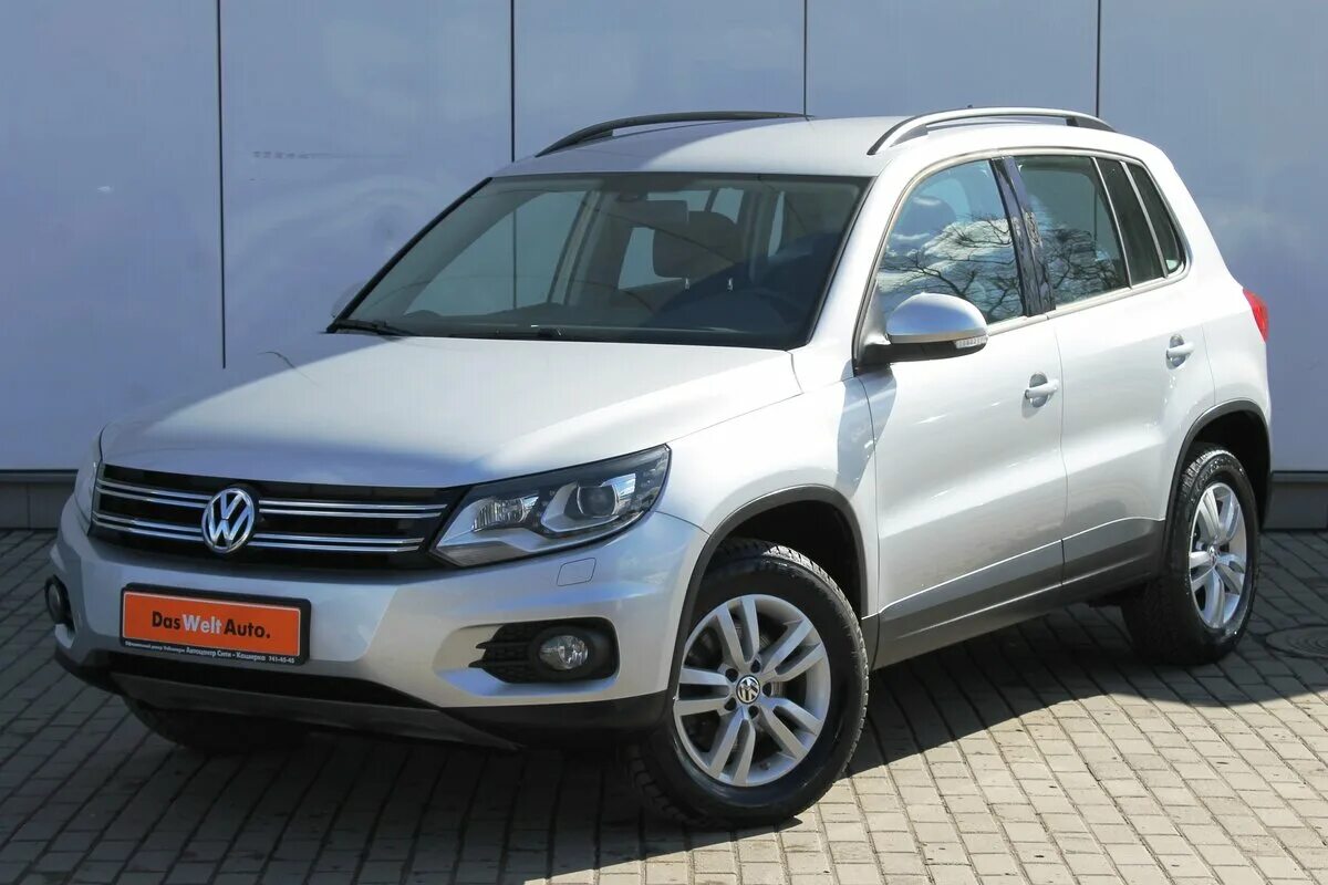 Фольксваген тигуан 2015. Фольксваген Tiguan 2015. Фольксваген Тигуан 2015г. Volkswagen Tiguan 2015 года.