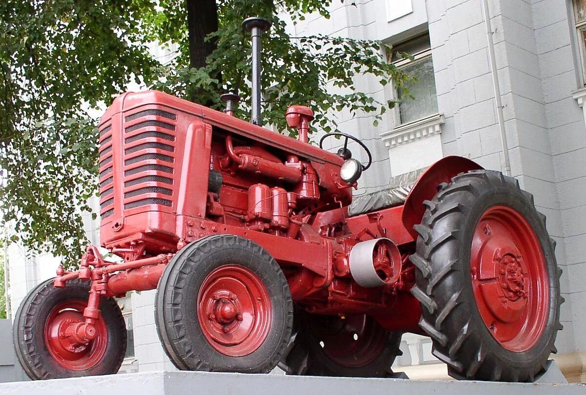 Tractor 2. Трактор Беларусь МТЗ-2. Трактора Минского тракторного завода. Трактор МТЗ-2 СССР. Трактора Минского тракторного завода Белоруссии.