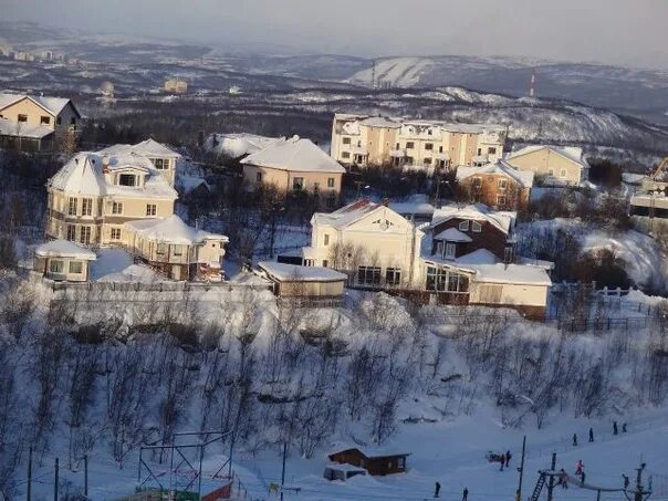 Огни Мурманска поселок. Мурманск огни Мурманска. Огни Мурманска Мурманск улица. Улица огни Мурманска, 2а, Мурманск,.