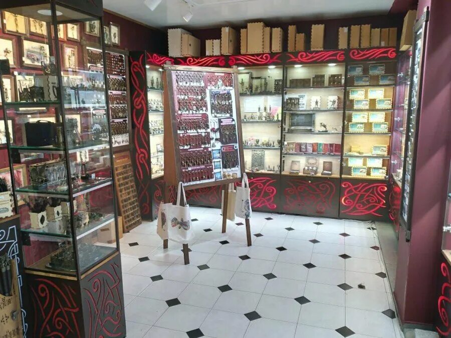 Кисловодская бронза магазин в кисловодске. Золотые магазины пятигорск. 585 золотой пятигорск. Золотая антилопа хабаровск интернет магазин. Пятигорск бронза.