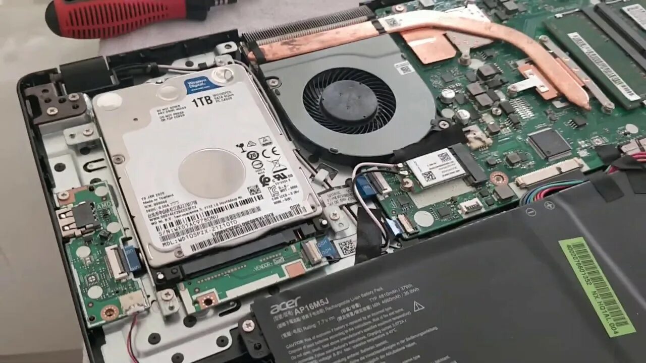 Acer aspire видит ssd. Acer aspire 3 ssd. ssd m2 для ноутбука acer aspire. radeon 540x. асер аспире amd ryzen 5 5500u with radeon graphics 2.10 ghz.