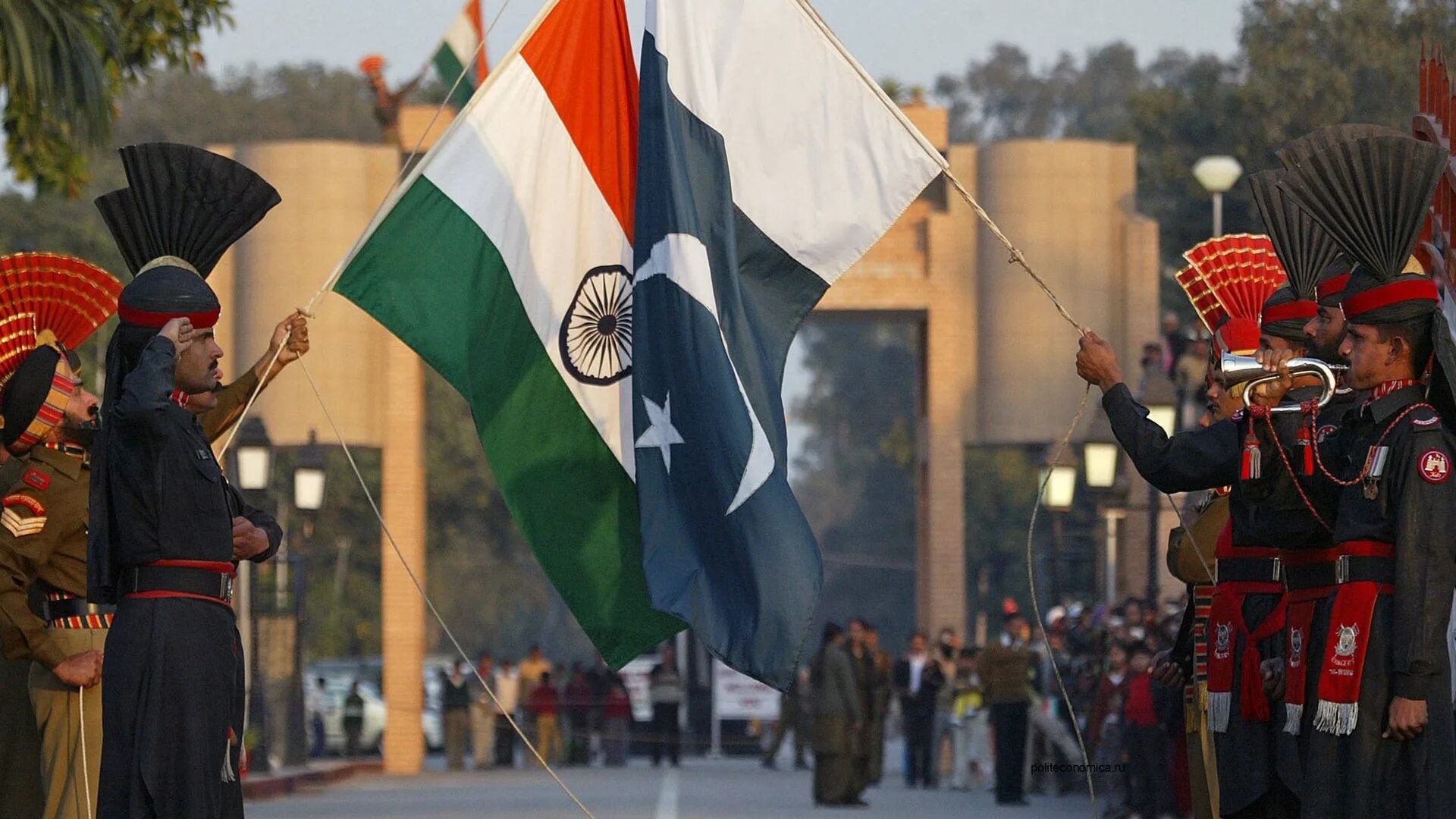Military Standoff Between Pakistan and India Intensifies