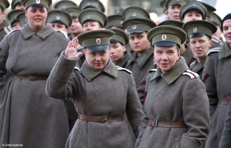 Анна Кузнецова в фильме батальон. Женский батальон смерти фильм. Женский батальон смерти кадры. Фильм батальон обмундирование