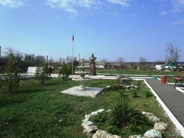 Село Васильево-Ханжоновка. Успенский храм с. Васильево-Ханжоновка. Ханжоновка Ростовская область. Школа Васильево Ханжоновка. Погода васильево ханжоновка неклиновского