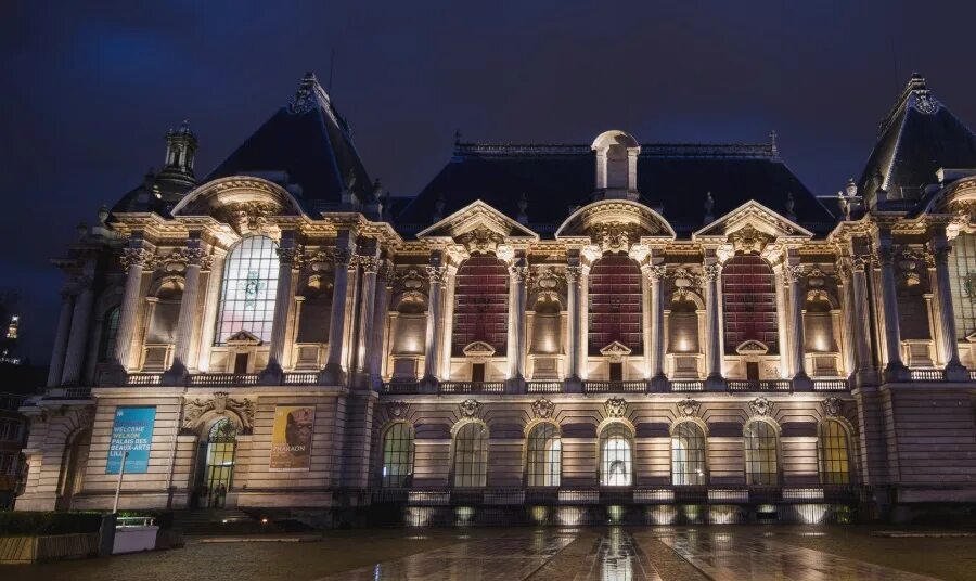 Резиденция короля великобритании карлаiii. Prince mohamad ali palace palais al manyal. Дворец 10. Львовский дворец стрельна внутри. Дворец 10.