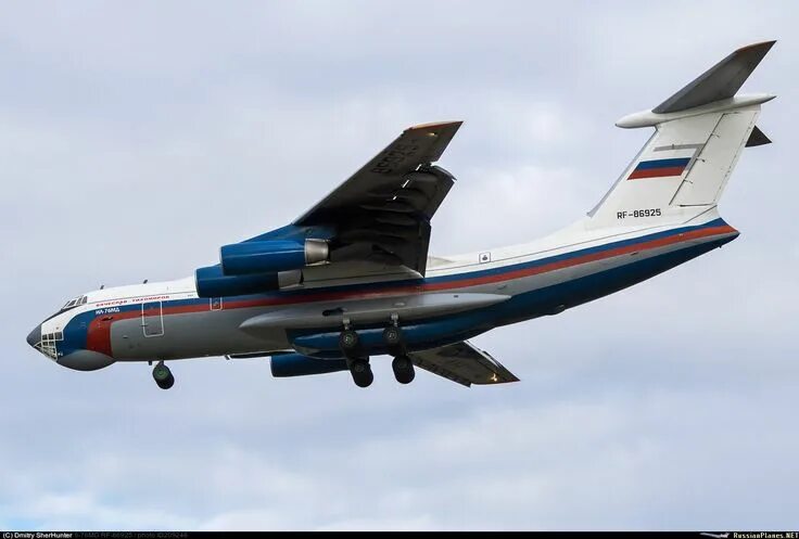 Российская 76. Ил 76 86925. Ил-76 Стригино. RF-86925.