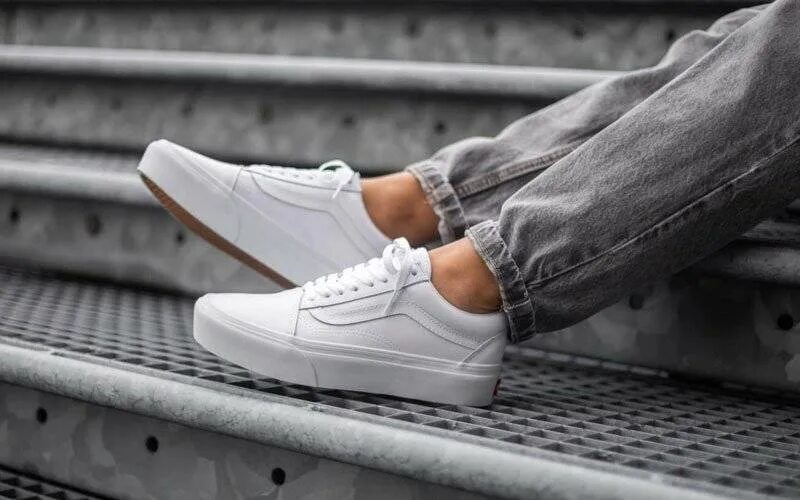 Vans old Skool White. Vans Sport белые. Vans old School White. Van 2022.