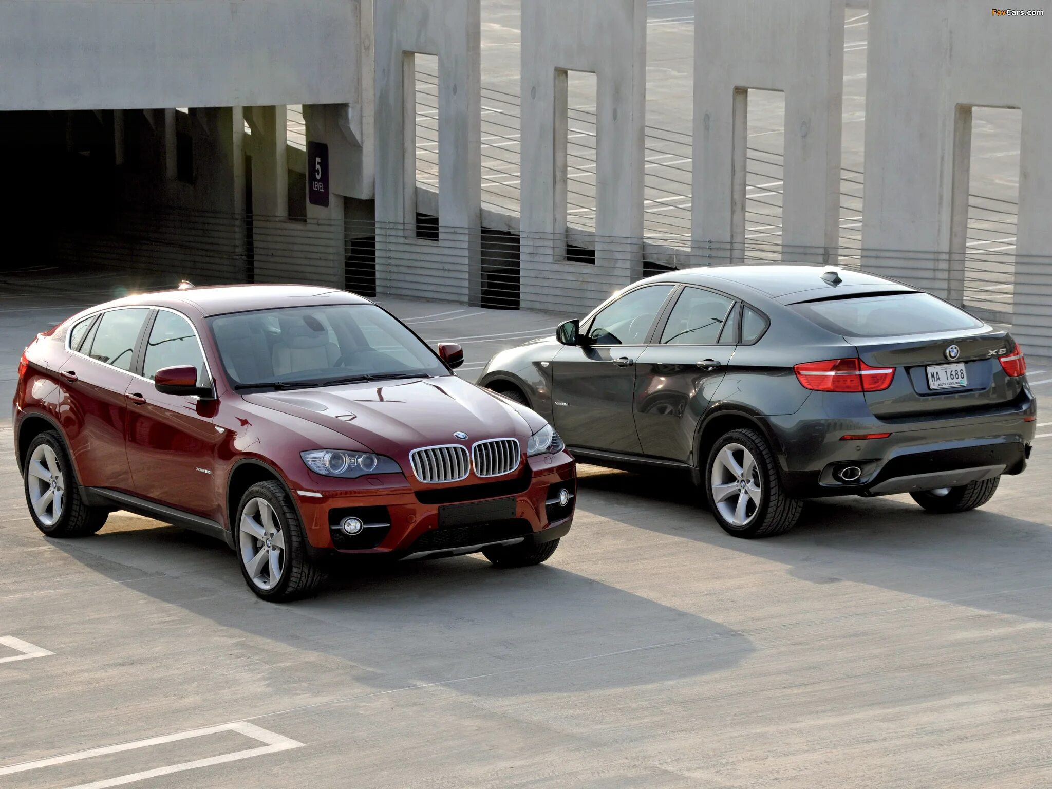 БМВ х6 купе. BMW x6 e71. BMW x6 хэтчбек. BMW x6 1 поколения.