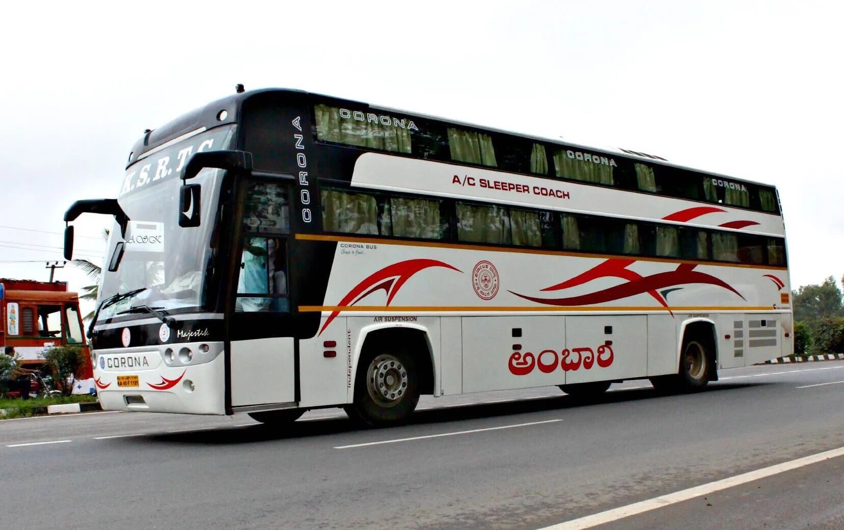 Автобус ис. Слипер бас Индия. Sleeper Bus. Автобус Вольво в Турции. Автобус Вираж.