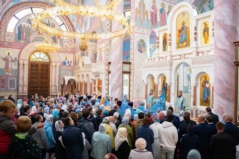 Служба в храме самара