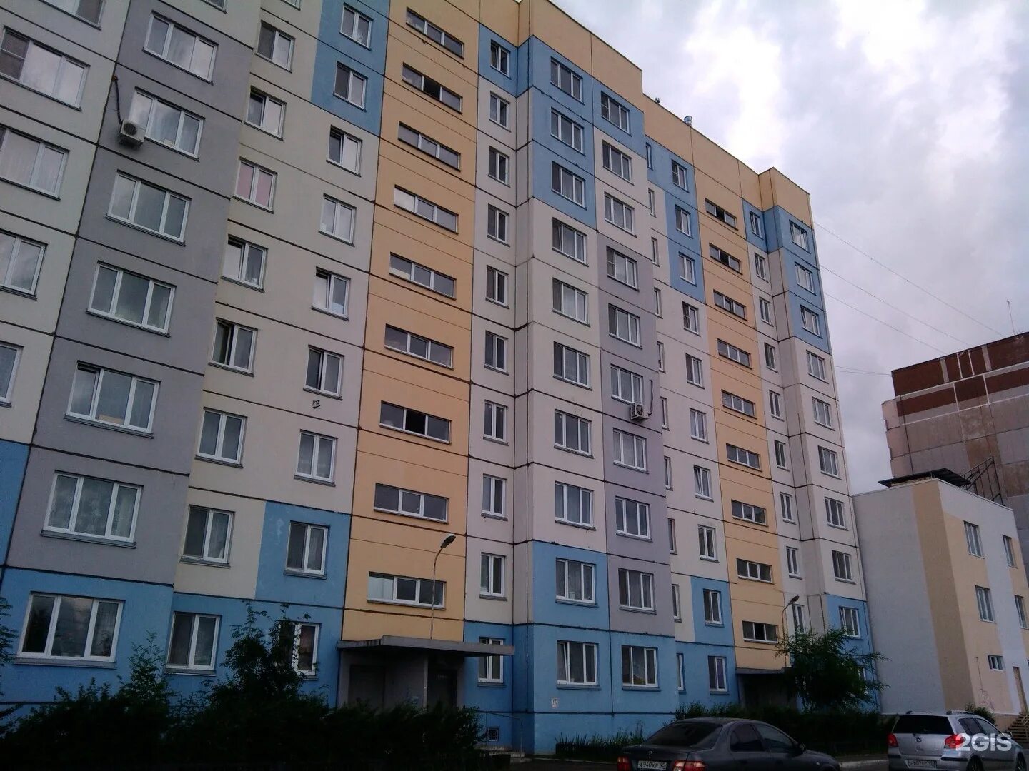 Вторичное жилье в заозерном в кургане. 5 микрорайон дом 34 курган. 5 микрорайон дом 30 курган. что такое вторичное жилье курган.