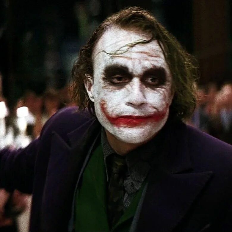 Джокер "темный рыцарь" (2008) - хит леджер. Джонни депп джокер. Джокер 2008. Озвучка джокера в темном рыцаре 2008. Тёмный рыцарь кристофер нолан джокер.