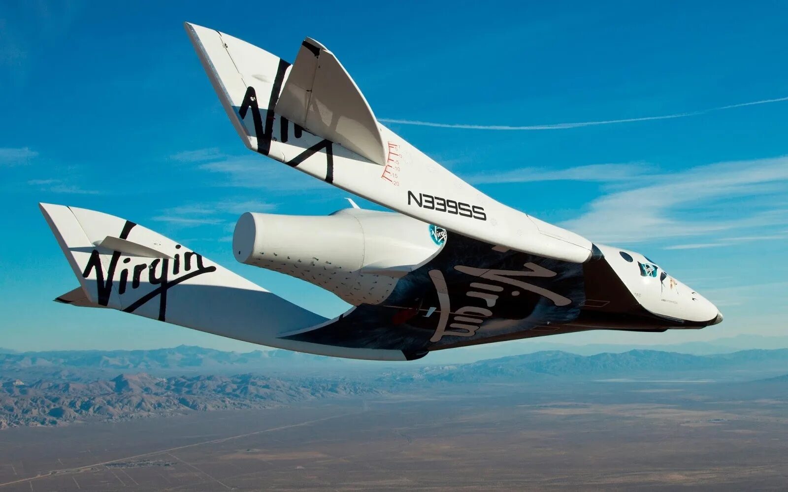 Космический корабль SPACESHIPTWO. Космолет Virgin Galactic. Virgin Galactic корабль. Космический туризм Virgin Galactic.