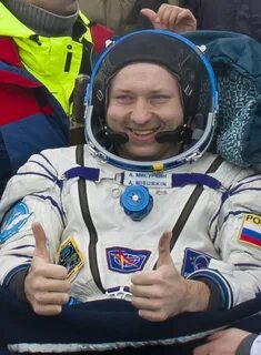 Космонавты родственники