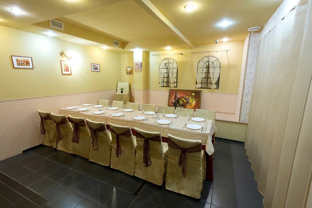 трапеза спб